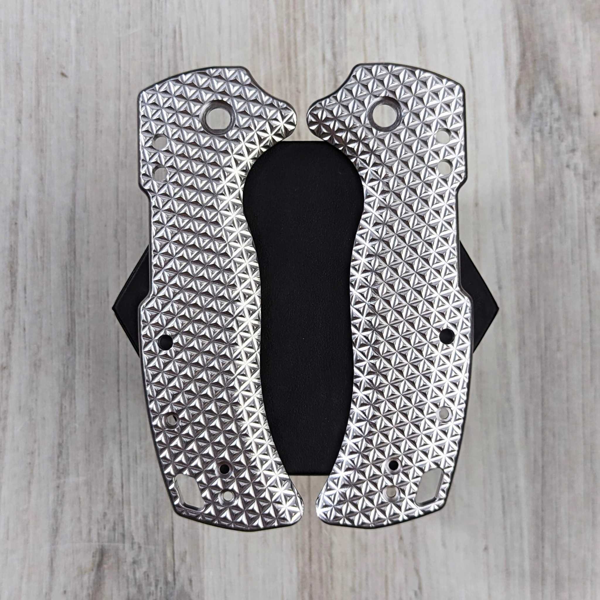 LINERLESS Titanium Scales & Skiff Bearing Upgrade Bundle (Compatible with Cold Steel Engage - 3.5'' model) - Image 5
