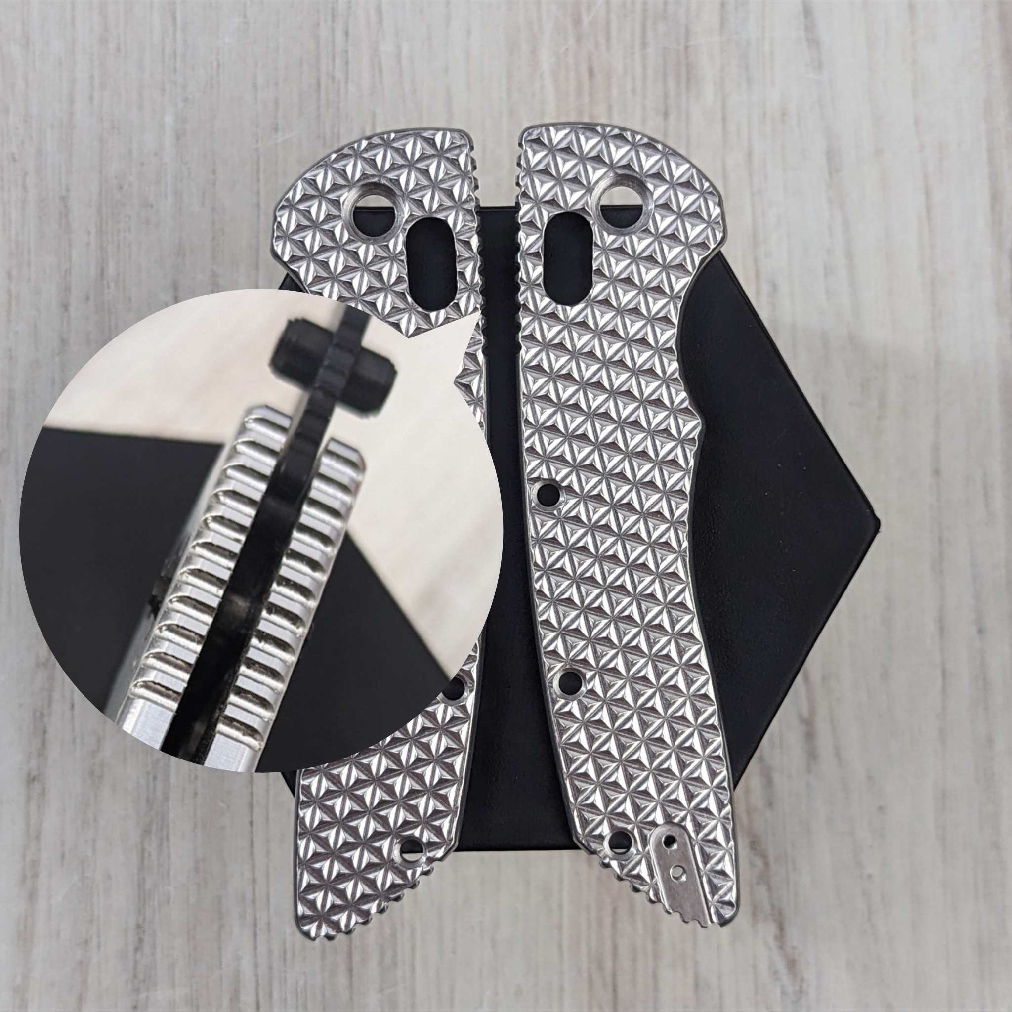 STOCKY GOAT - Sharktooth - Aluminum Scales (Compatible with Hogue Deka v2) - Image 5